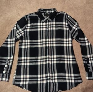 Banana Republic boyfriend style Flannel button Down Collared Shirt medium